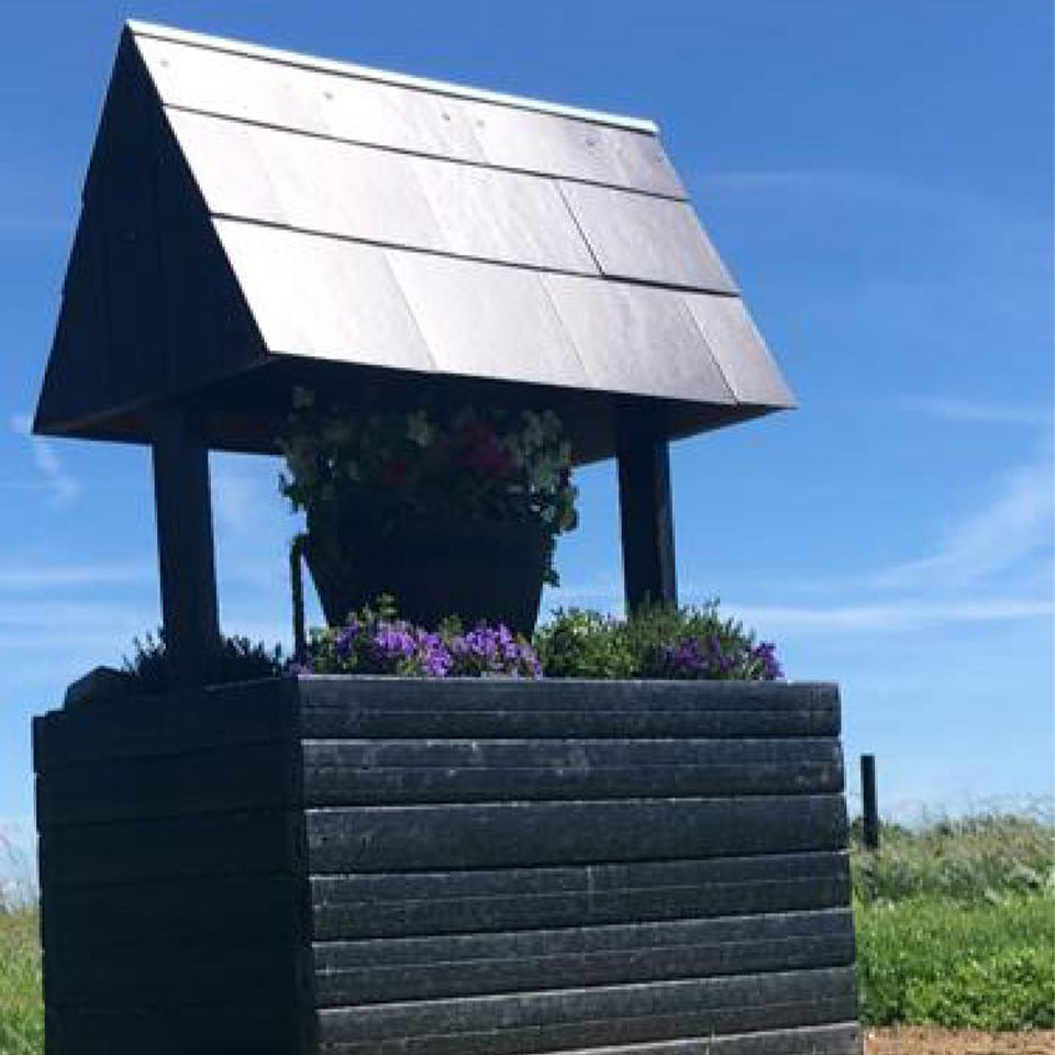 NGP Plastic Planter Square